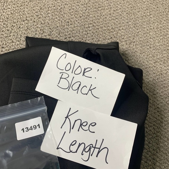 Vince Camuto‎ Womens Dress Size 4 Black Sleeveless Keyhole Neck Lined Sheath NWT - Picture 11 of 11